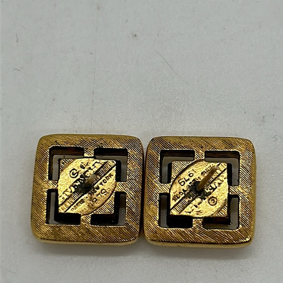 Givenchy Vintage Dark Blue Stones Earrings 🌺🌺 - Picture 4 of 4